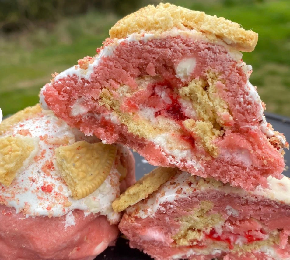 Strawberry shortcake Cookie